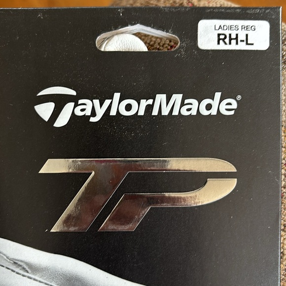 Ladies TaylorMade TP Right Hand, Large Golf Glove Brand New - Picture 7 of 8